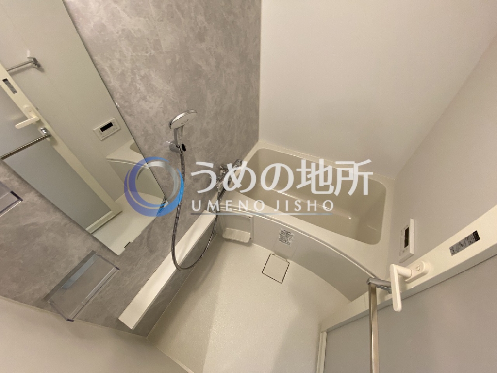 バス・シャワールーム　浴室