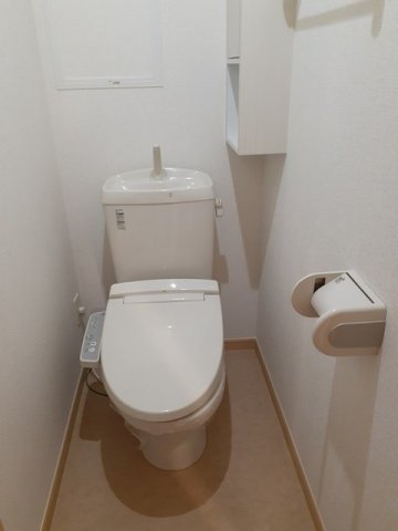 トイレ　トイレもきれいです