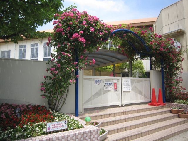 幼稚園・保育園　あいわ幼稚園（幼稚園・保育園）まで600m