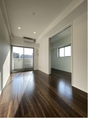 居室・リビング　リビング※別室参考画像