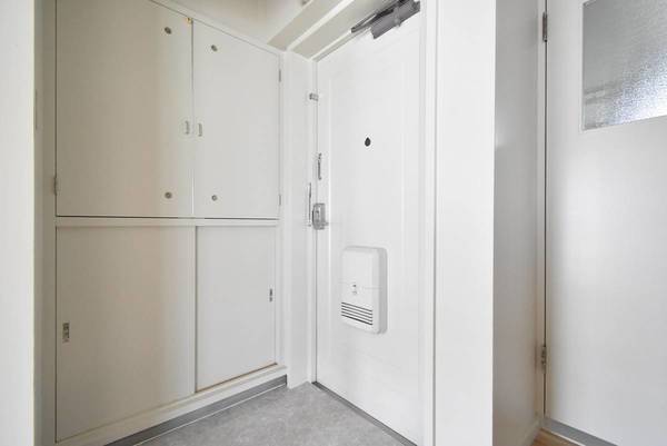 玄関　ビレッジハウスの同一物件・同一タイプの間取りの写真です