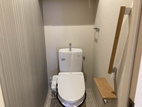 トイレ　トイレ