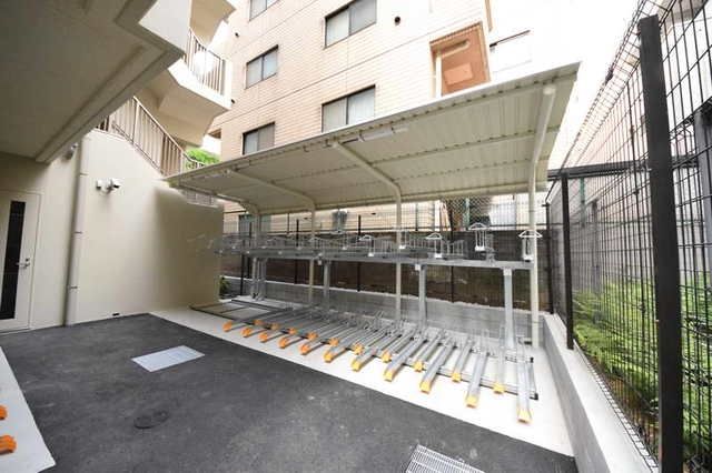 その他共有部分　★屋根付き駐輪場★