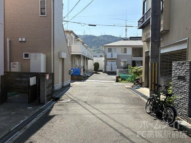 中学校　島本町立第二中学校（中学校）まで1769m
