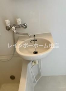 洗面設備　洗面所です