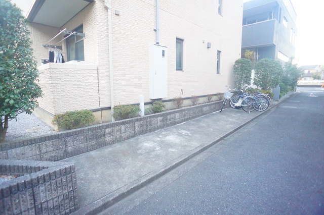 その他共有部分　便利な敷地内駐輪場ございます♪