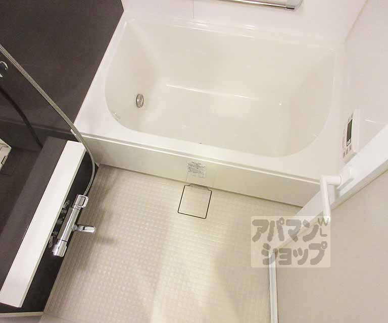バス・シャワールーム　ゆったりとくつろげます！