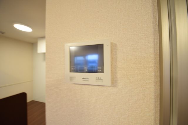 その他設備　モニター付きインターフォンです