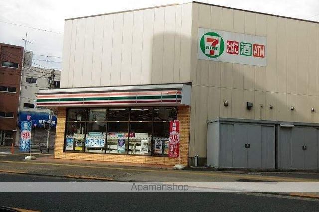 コンビニ　セブンイレブン（コンビニ）まで595m