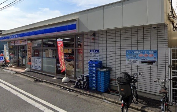コンビニ　ローソン八丁畷駅前店（コンビニ）まで225m