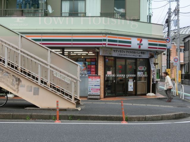 コンビニ　セブンイレブン船橋湊町店（コンビニ）まで1020m
