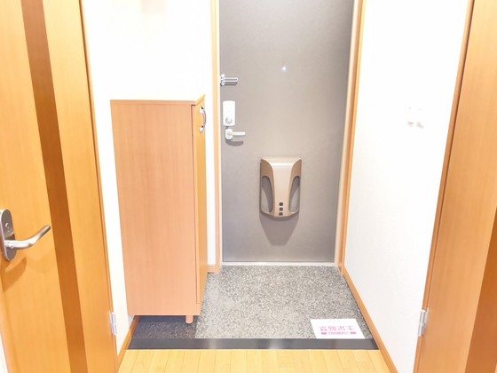 玄関　玄関