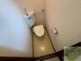 トイレ　こちらはトイレです。清潔感があり、安心して使用できます。