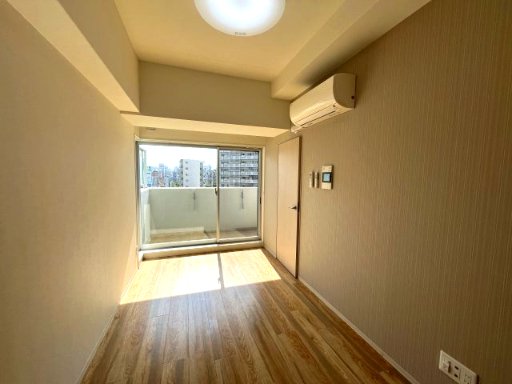 居室・リビング　イメージとして同マンション他部屋を表示しています