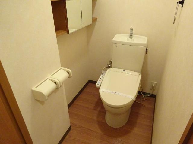 トイレ　シャワー付トイレ