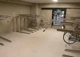 駐車場　駐輪場です