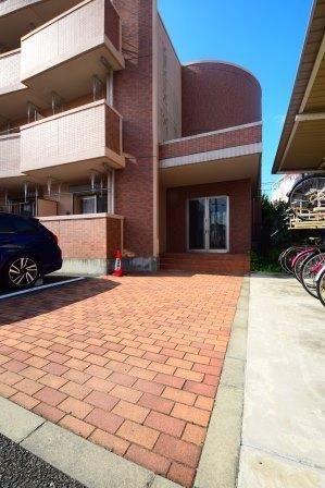 エントランス　★お得な礼金敷金更新料ナシ★