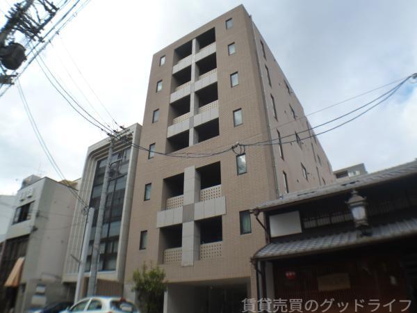 建物外観　お洒落で綺麗な外観です。