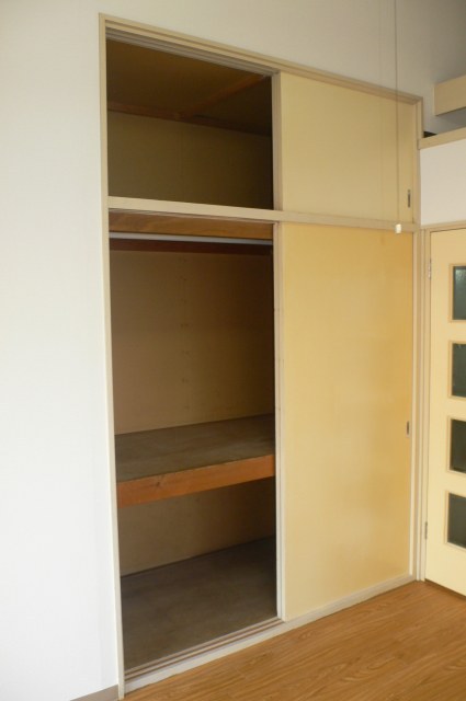 収納　☆天袋付きの収納でたっぷりお荷物を収納☆