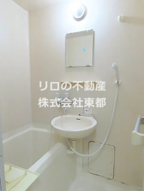 バス・シャワールーム　※同タイプの室内写真。仕様・設備は現況優先です※