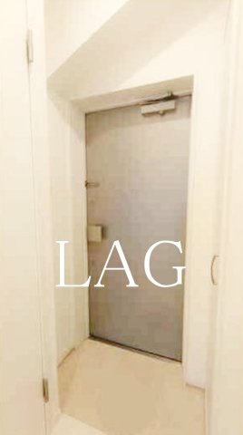 玄関　玄関です。