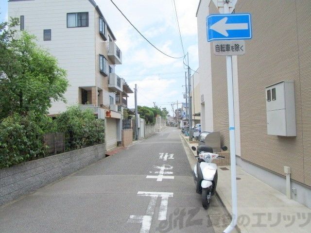 その他　前面道路