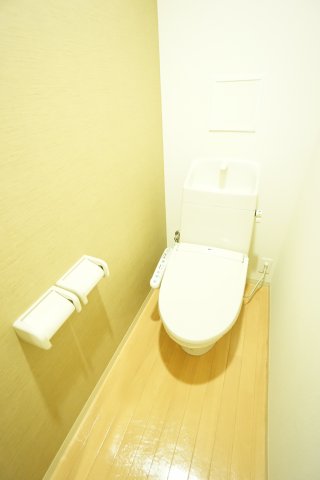 トイレ　※同物件、同タイプのお部屋です