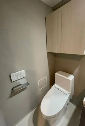 トイレ　落ち着いたトイレです
