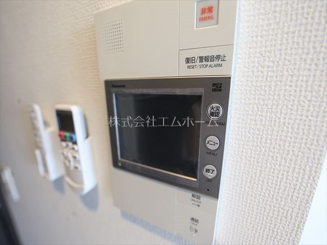 セキュリティ　TVモニター付インターホン完備
