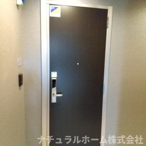 玄関　玄関ドア（ＩＣカードキー）