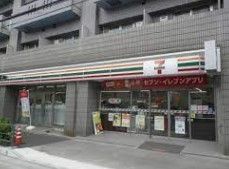 コンビニ　セブンイレブン荒川三ノ輪駅西店（コンビニ）まで140m