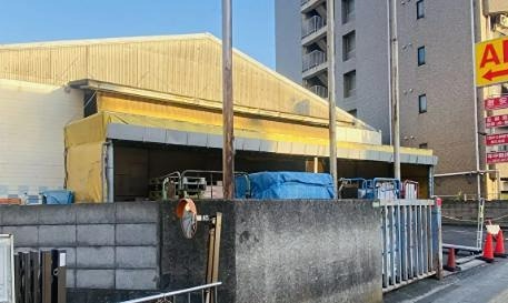 スーパー　ABS(エービーエス)卸売センター 足立店（スーパー）まで444m