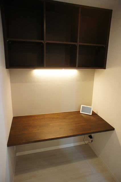 その他　書斎コーナーデスク