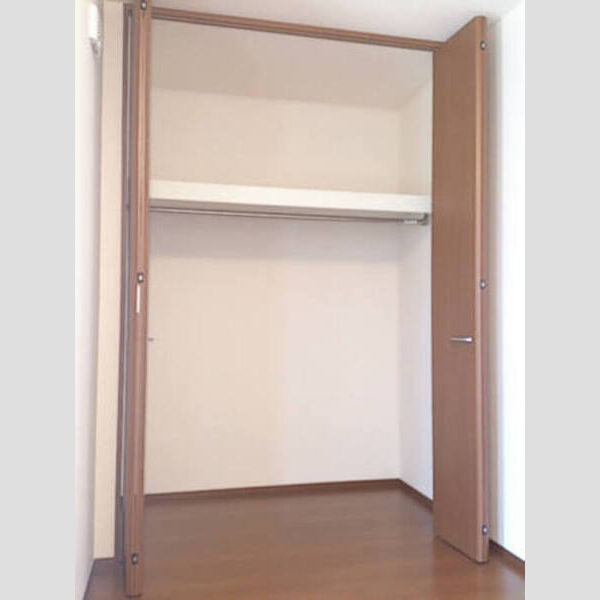 収納　クローゼット