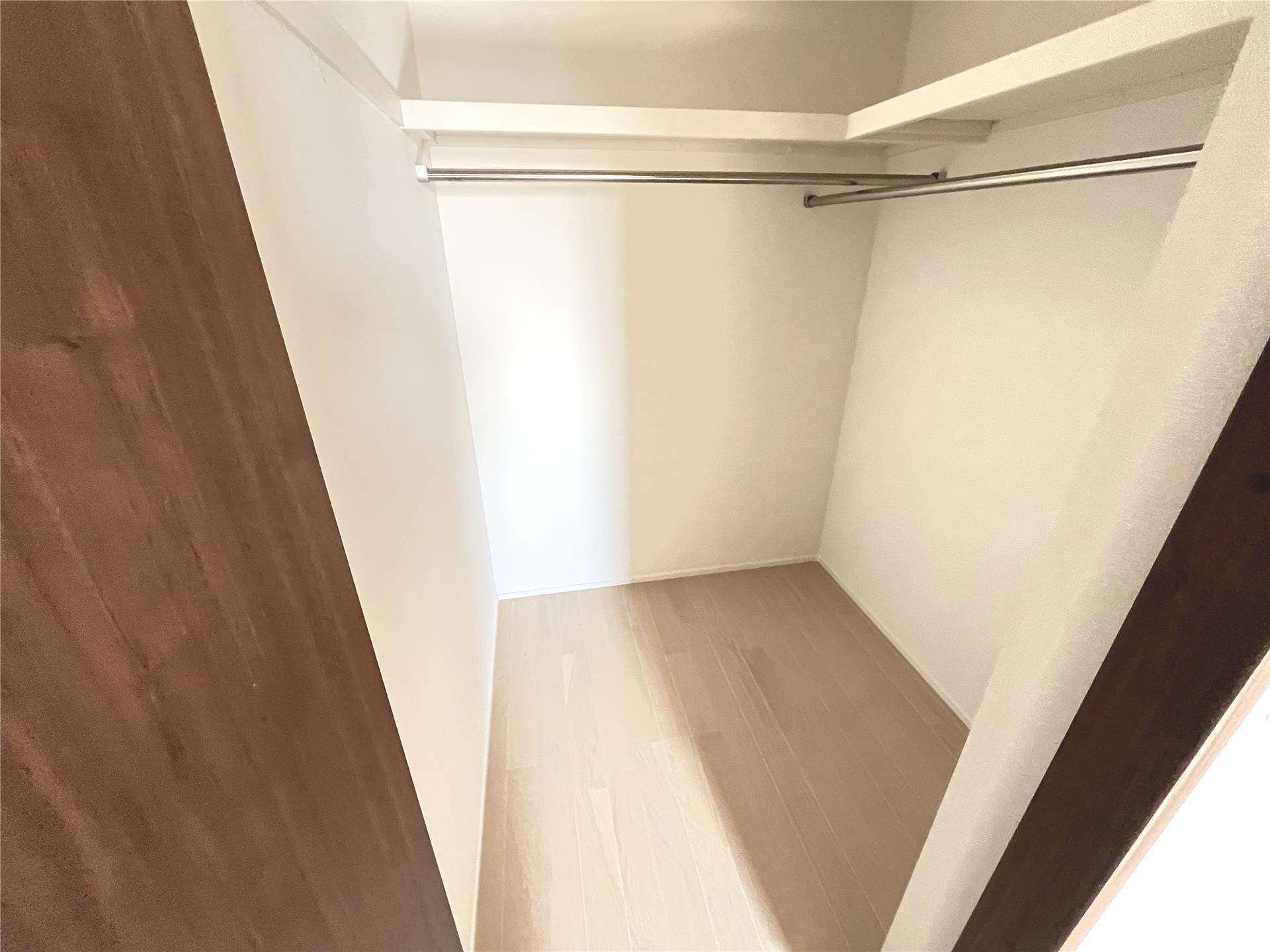 収納　※別部屋写真。現状優先。