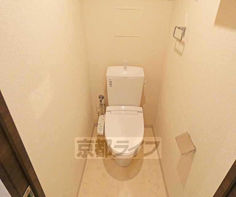 トイレ　・お部屋によっては家具家電がついております。