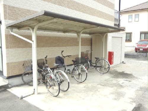 その他共有部分　屋根付き駐輪場