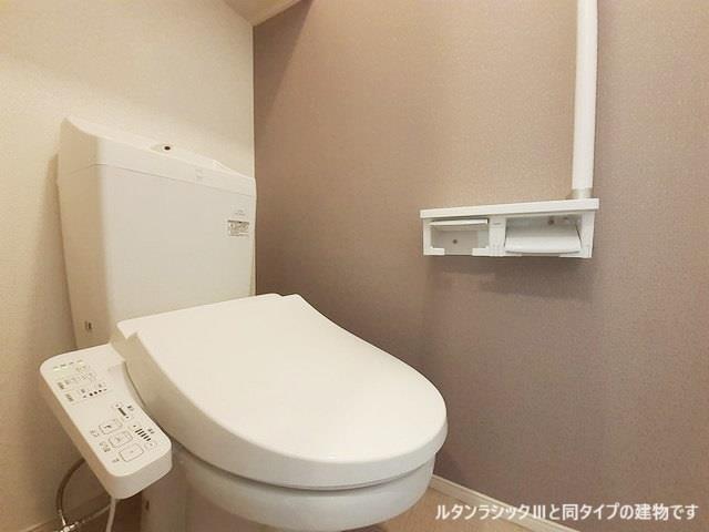 トイレ　※イメージ　温水洗浄便座