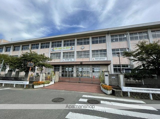中学校　姫路市立中学校網干中学校（中学校）まで3025m