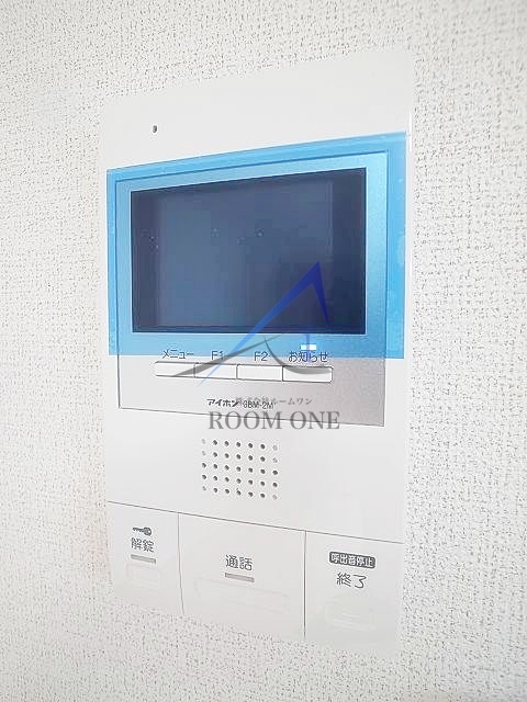 セキュリティ　モニター付きインターホンです。