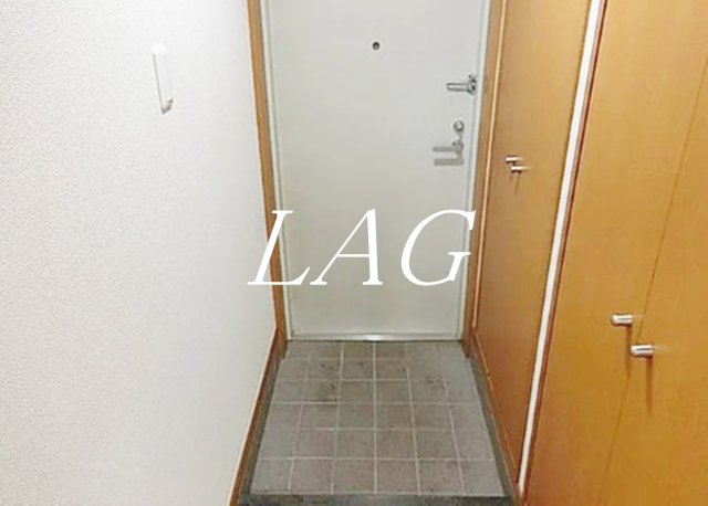 玄関　玄関です。