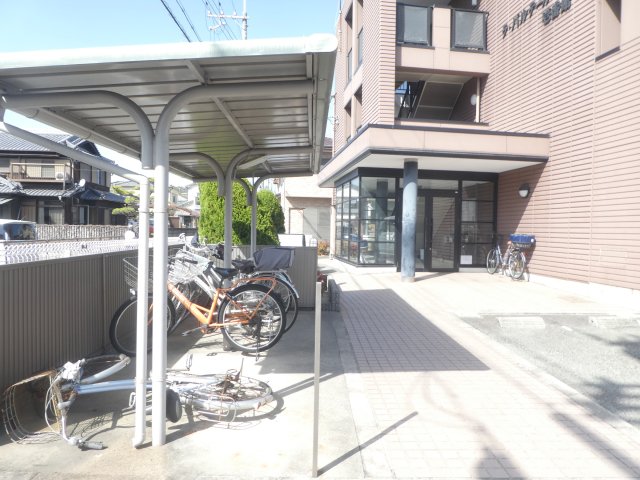ＪＲ山陽本線 大久保駅 徒歩17分 3階建 築26年の外観写真