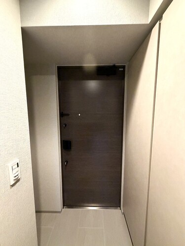 玄関　玄関
