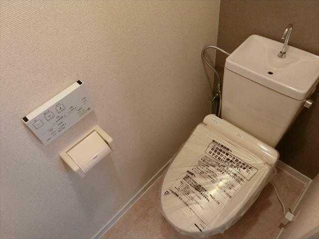 トイレ　別号室参考写真