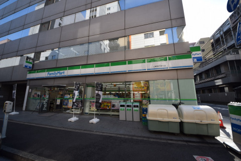 コンビニ　ファミリーマート 神保町店（コンビニ）まで170m
