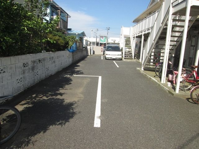 駐車場　★★駐車場★★