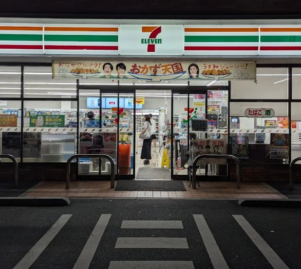 コンビニ　セブンイレブン墨田立花5丁目店（コンビニ）まで77m