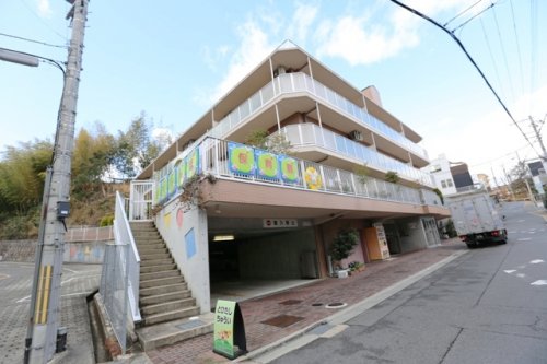 幼稚園・保育園　社会福祉法人こばと会さくらんぼ保育園（幼稚園・保育園）まで543m