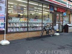 コンビニ　セブンイレブン札幌北4条東1丁目店（コンビニ）まで37m
