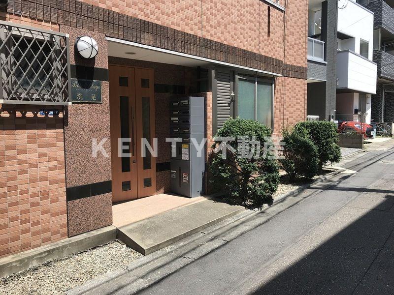 エントランス　毎日通るエントランスはこのようになっています